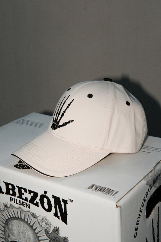 Gorra "La Blanca" Manos de Calaca