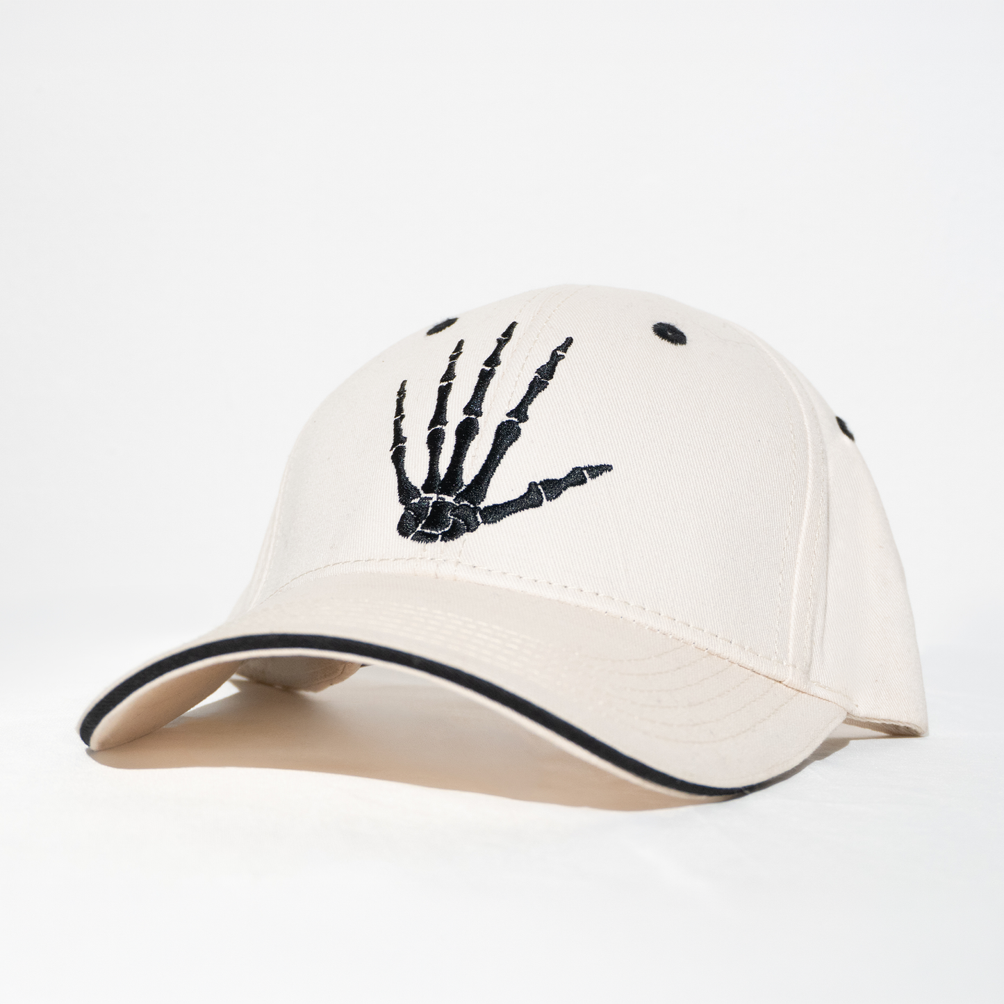 Gorra "La Blanca" Manos de Calaca